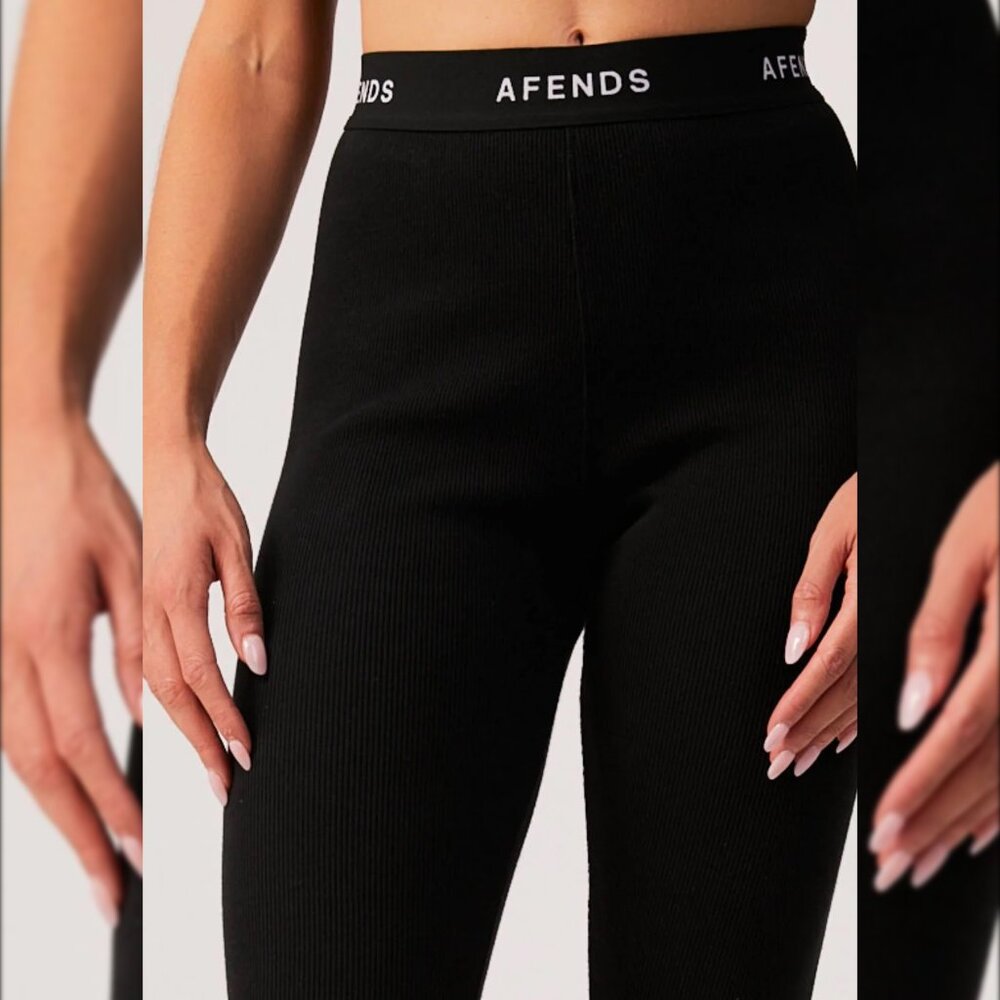 Afends Pala Recycled Ribbed Leggings | Size M